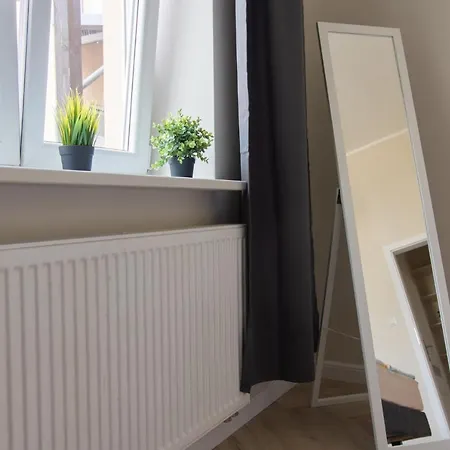 Comfy And Bright- Golden Apartments- Green Area- Oldtown Apartman