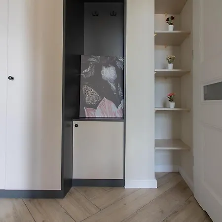 Comfy And Bright- Golden Apartments- Green Area- Oldtown Apartmán Krakov